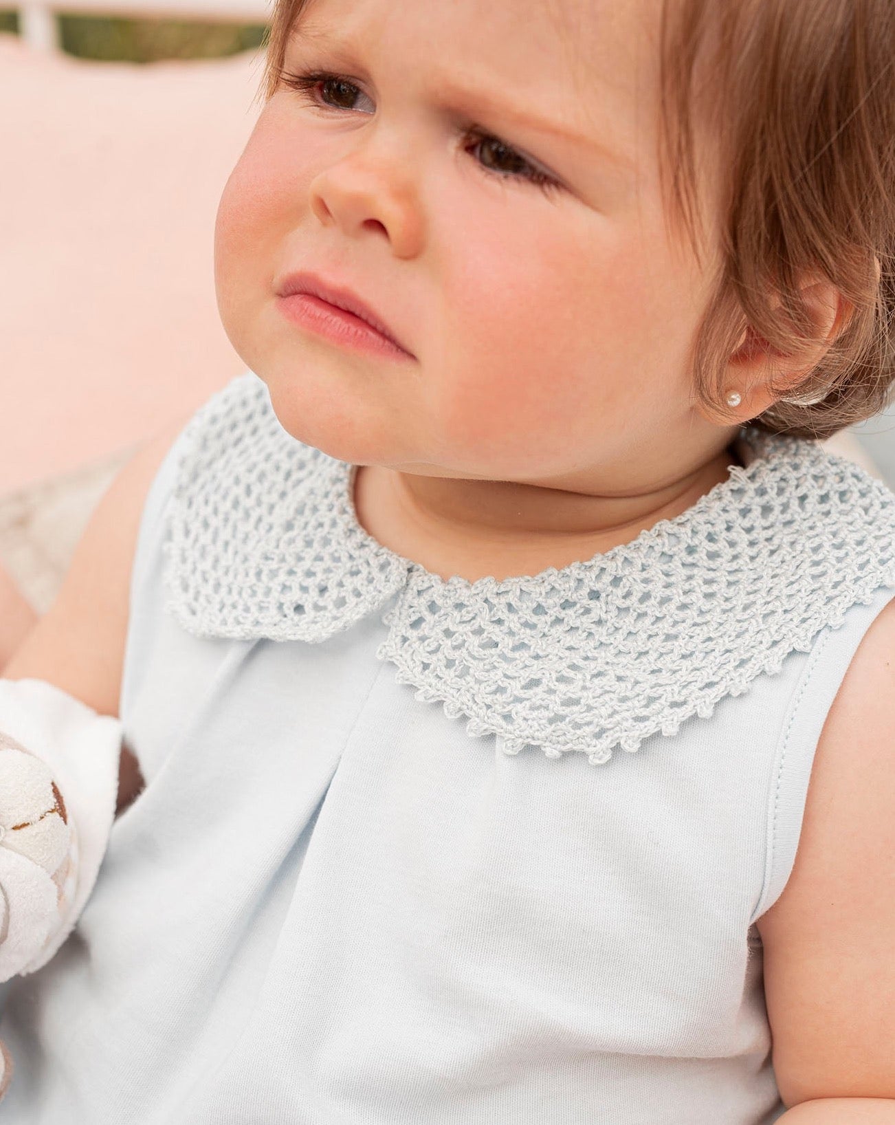 Grenouille bébé bleue au crochet