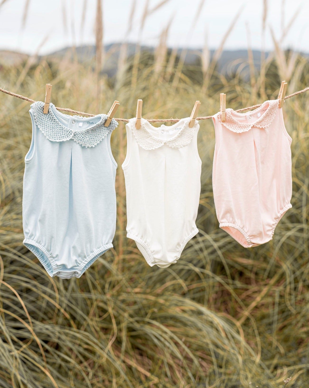 Grenouille bébé bleue au crochet