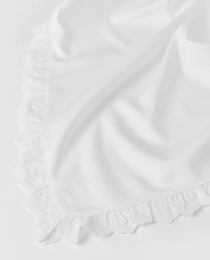 Bata Mujer Tira Bordada Blanca