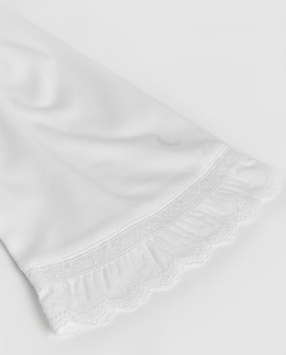 Bata Mujer Tira Bordada Blanca