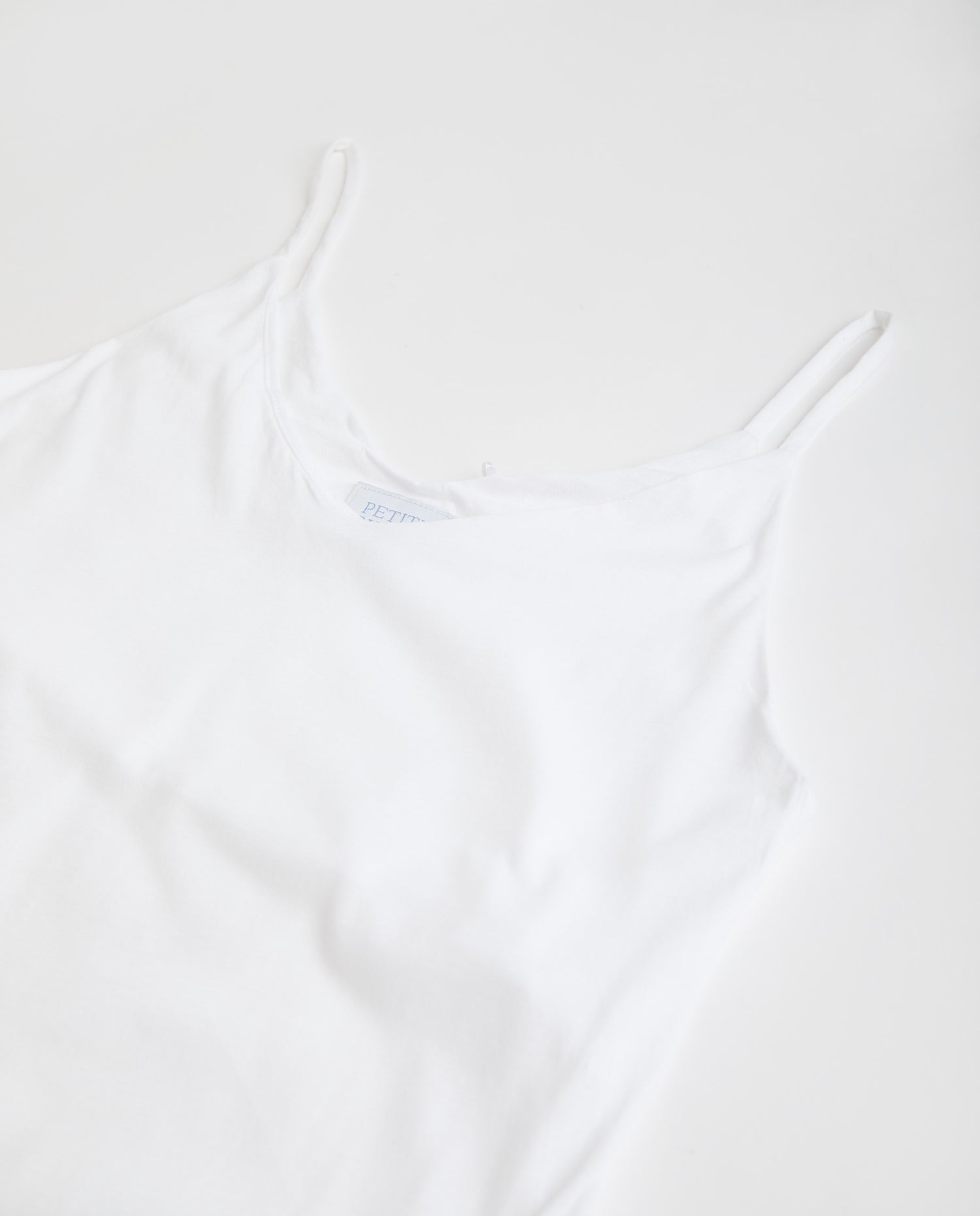 Chemise de nuit longue blanche à bretelles pour femme