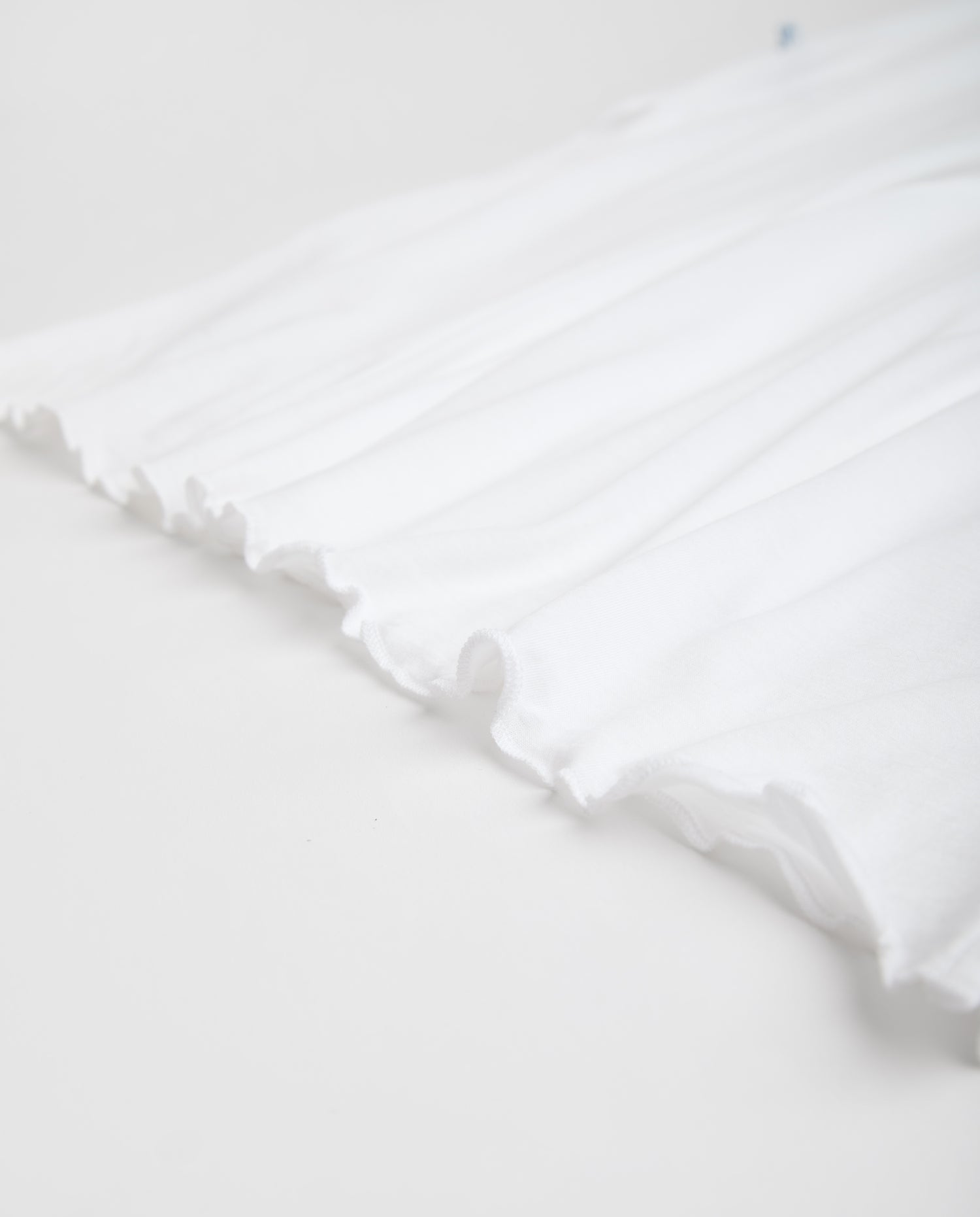 Chemise de nuit longue blanche à bretelles pour femme